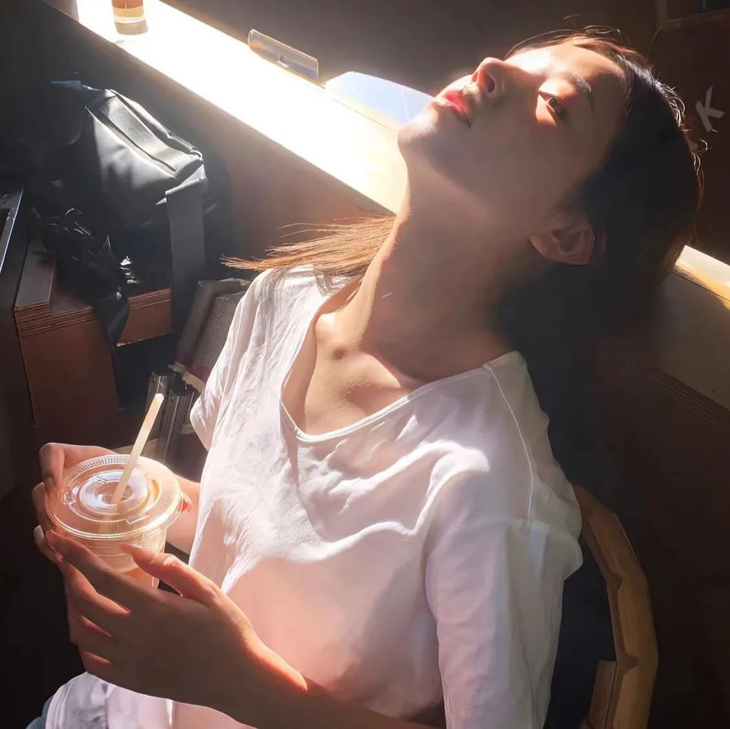 四个女仔三个Bar粤语